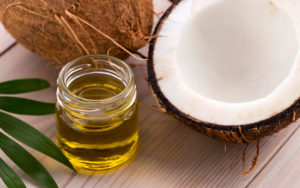 tẩy da chết bằng dầu dừa